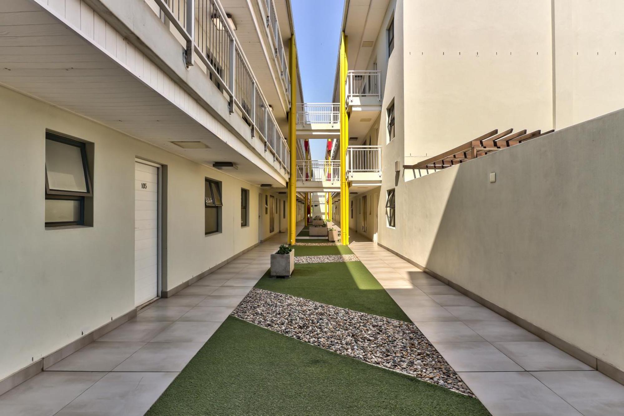 Wink Aparthotel Eaton Square Città del Capo Esterno foto